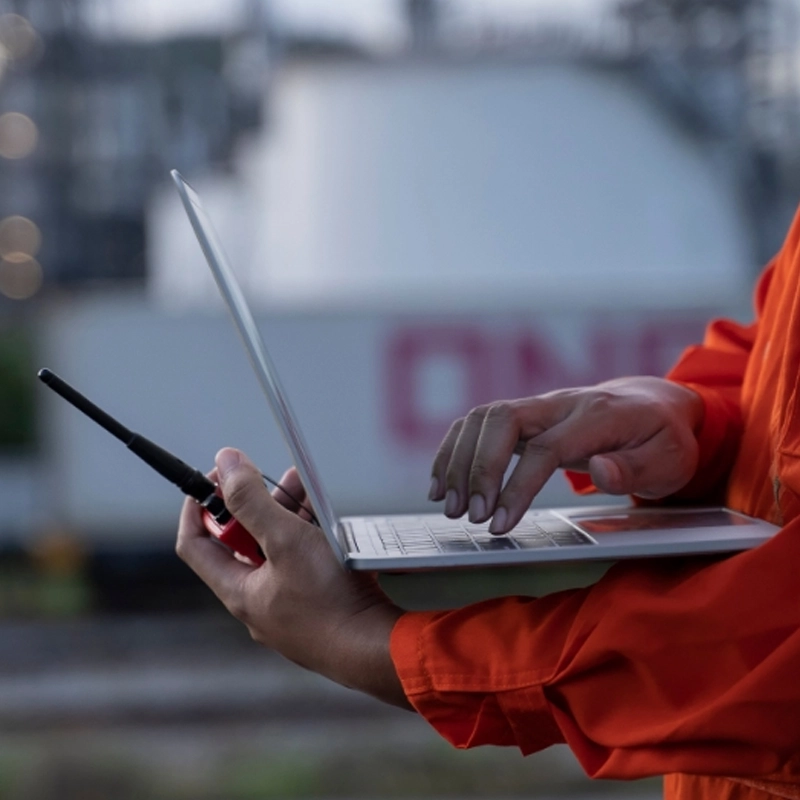 Field-integrated MSAPR compliance testing for engine emissions in oil and gas operations